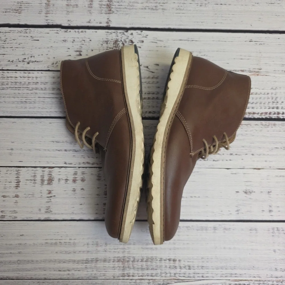 ALDO Laird Size 9.5 Brown Leather Soft Toe Men's Chukka Boots White Soles UK 8.5